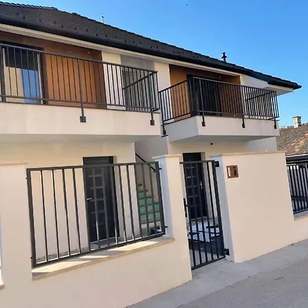 Paskom Apartman Apartment Dorog