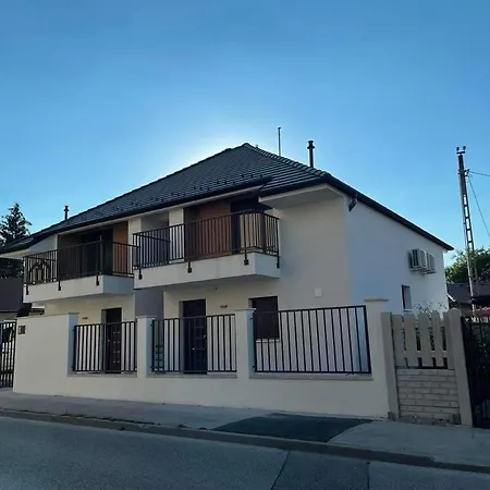 Paskom Apartman Dorog